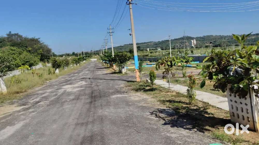 वाराणसी हाईवे पर प्लांट ले अप्रूव्ड सोसायटी में घर बनवा के रहने योग्य