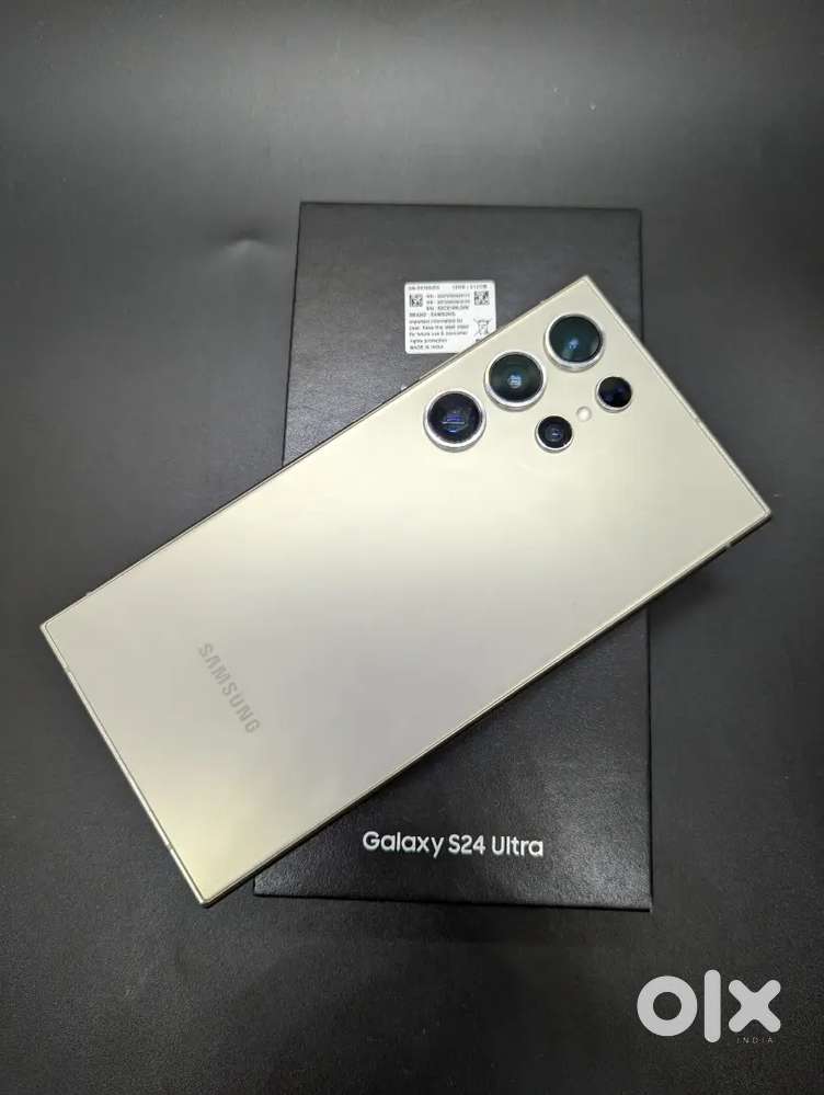 Samsung s24 ultra second hand
 good conditionss with all accessories