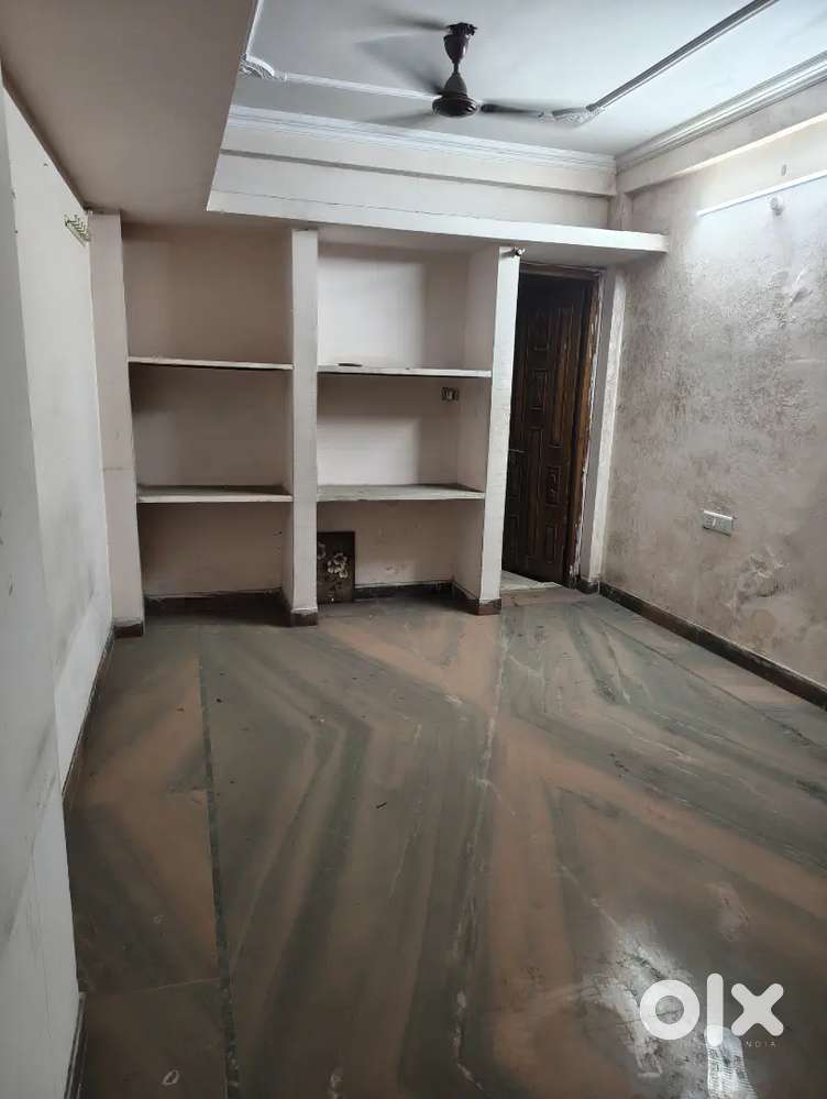 2 bhk semi furnished in e-7