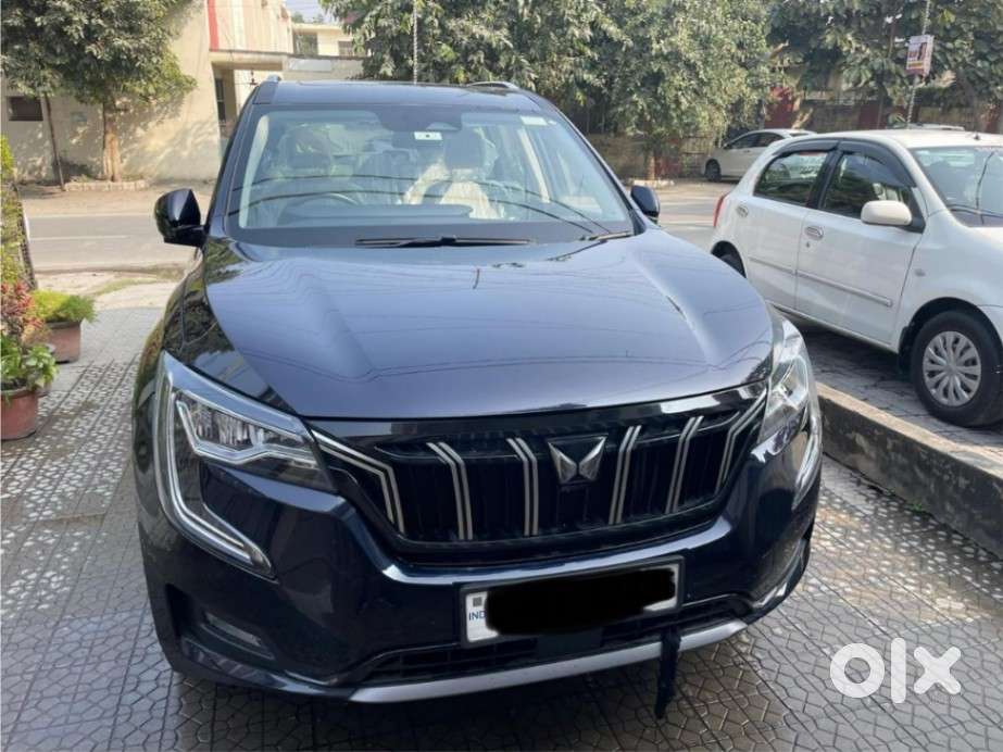 Mahindra XUV700 2.2 AX 7 Diesel AT Luxury Pack Str, 2023, Diesel