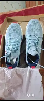 MI Shoes new box pack 8.no size