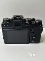 FUJIFILM X-T2 Mirrorless Digital Camera