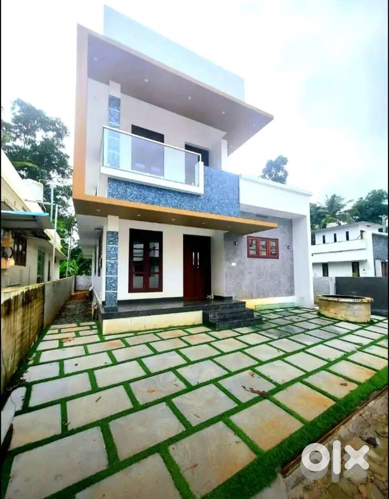 NEWLY CONSTRUCTED 4.5  CENT 3BED ROOMS ATACHED HOUSE FOR SALE