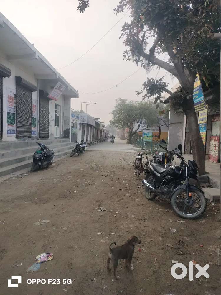 Godam khali hai rent ke lya 10000 month