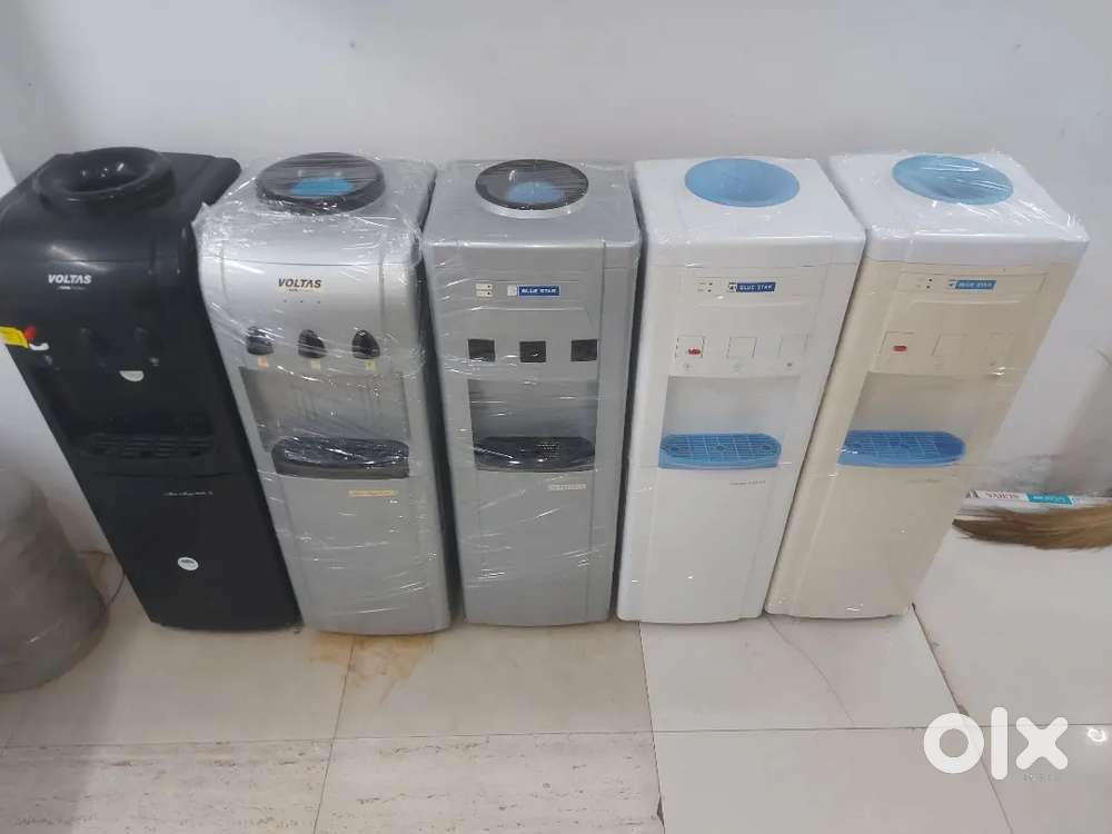 Water dispenses  blue star hot cold normal 3 in 1 mint cond