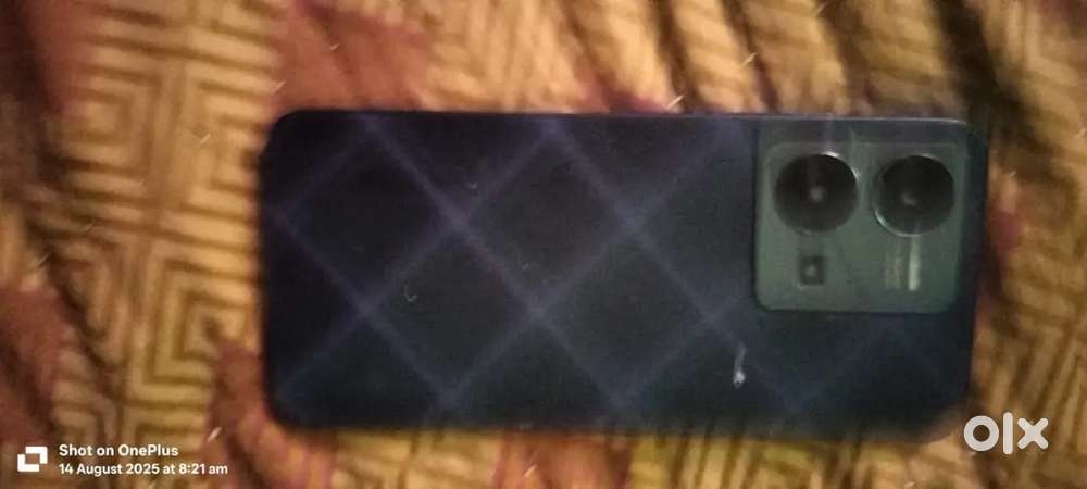 Vivo y35 8.128