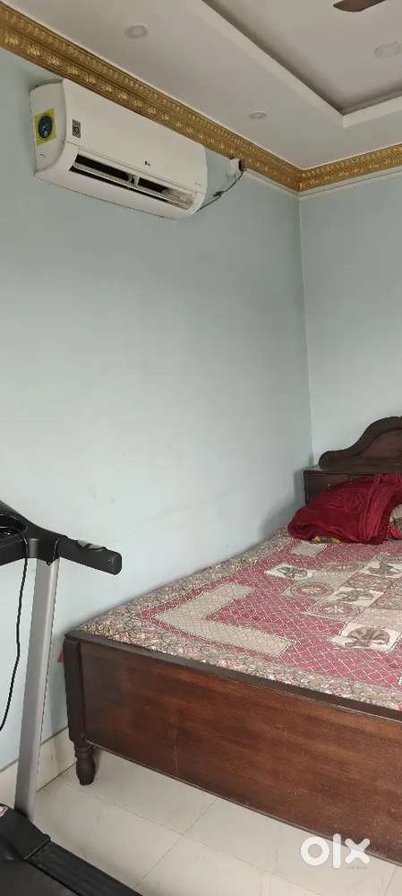 ASHIRVAD GIRLS HOSTEL & PG