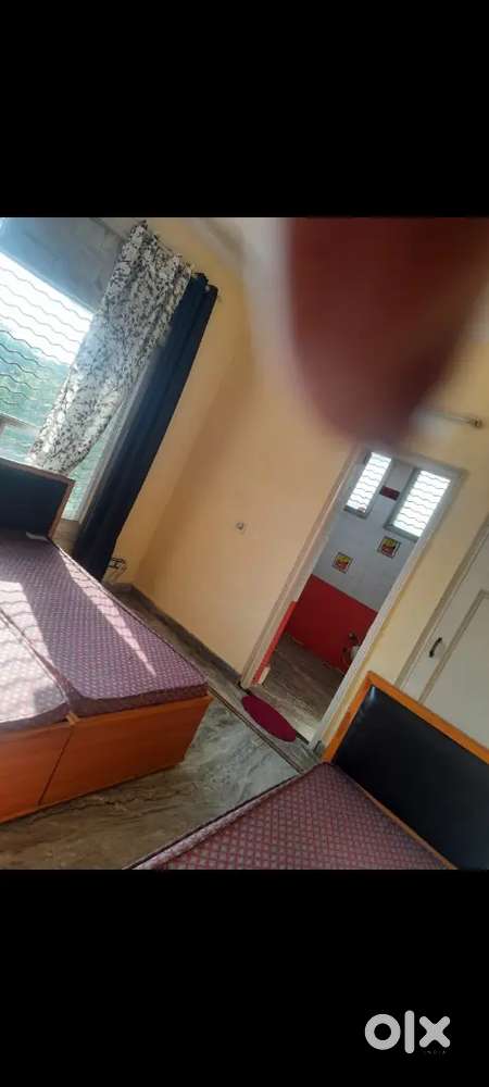 Running girls pg for sale