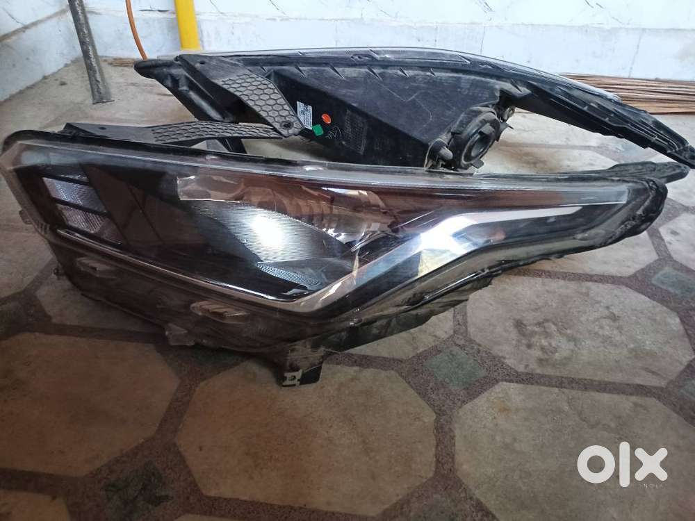 Nissan Magnite stock Headlights all original