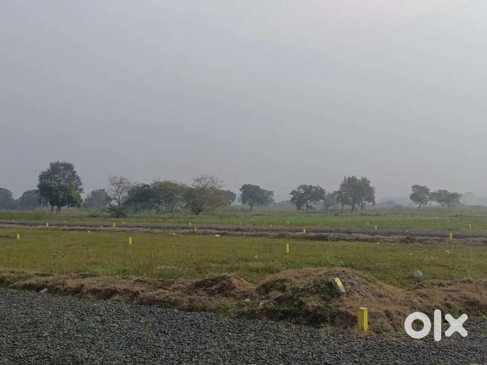 Open plots , prime location, low price, no.of facilities