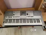 Yamaha PSR-E413