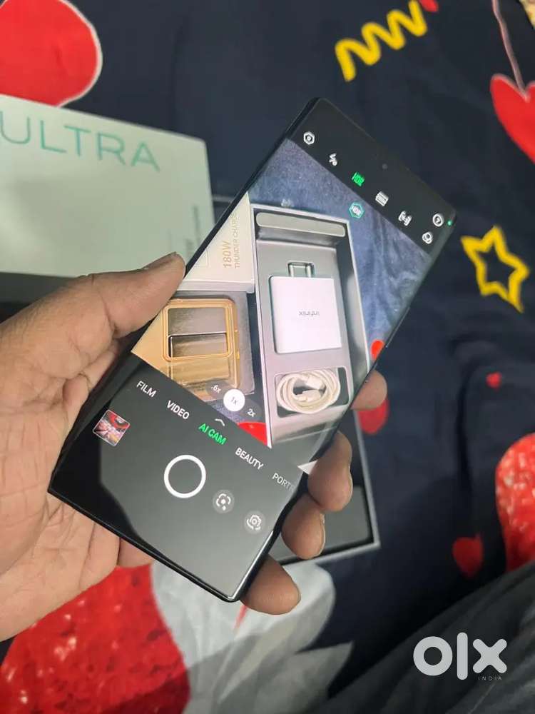Infinix Zero Ultra 3D Curved and 180W Super Charge