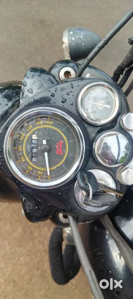 Royal Enfield bullet 350stand