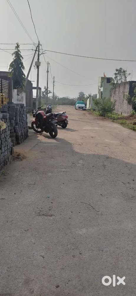 बैंक फाइनेंस 90% डाइवर्टेट प्लॉट अम्लेश्वर से पाहंदा रोड में रेत=1100/