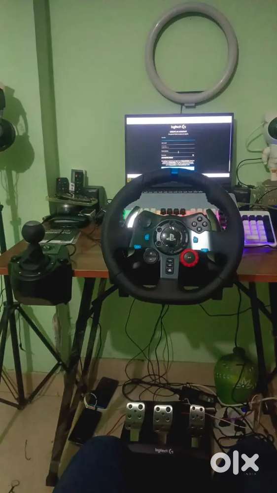 Logitech G 29 Driving Force Racing wheel pedal & gear shifter