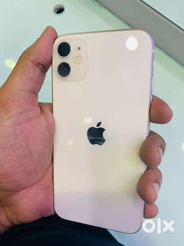 Get iPhone 12 selling in genuine price.