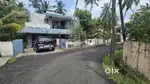 30 cent with old 2000 sft home sale near paravattani kalathod