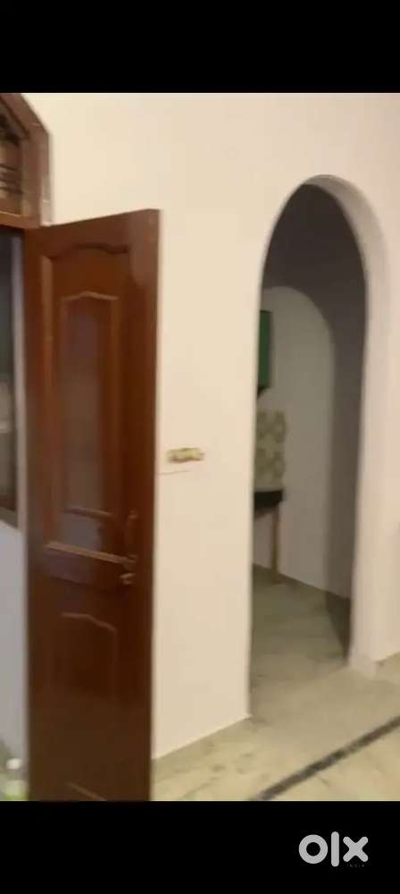 Independent house/ 2 floor 4 room 4 bathroom 2 kitchen