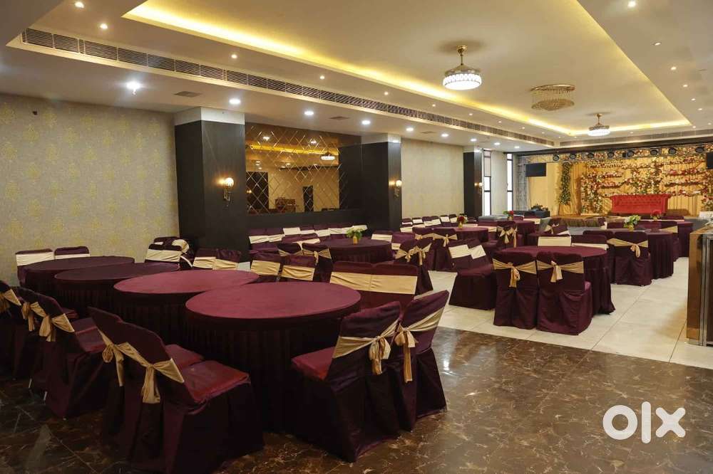 Roll expert aur Waiter