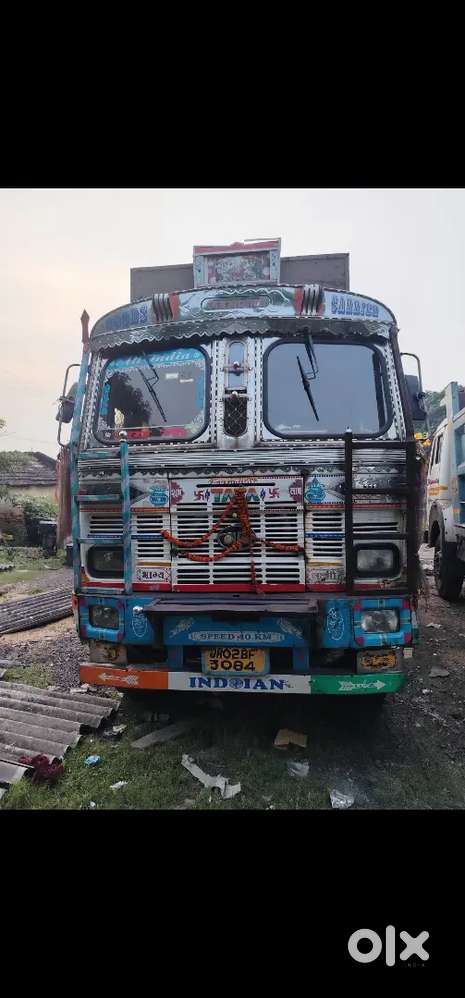 Sell karna h tata truck 12 cakka