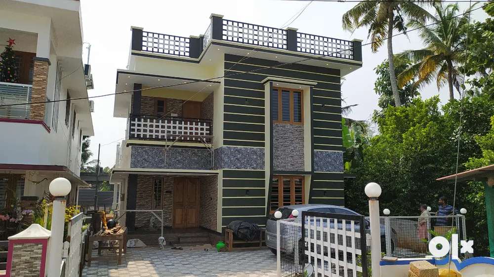 Thrissur Mannuthy 5.5 cent 3 bhk New villa