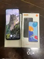 Note 11 4/64 All Original Sealed Phone Never Repair
