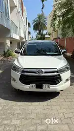 Toyota Innova Crysta 2017 Diesel Well Maintained