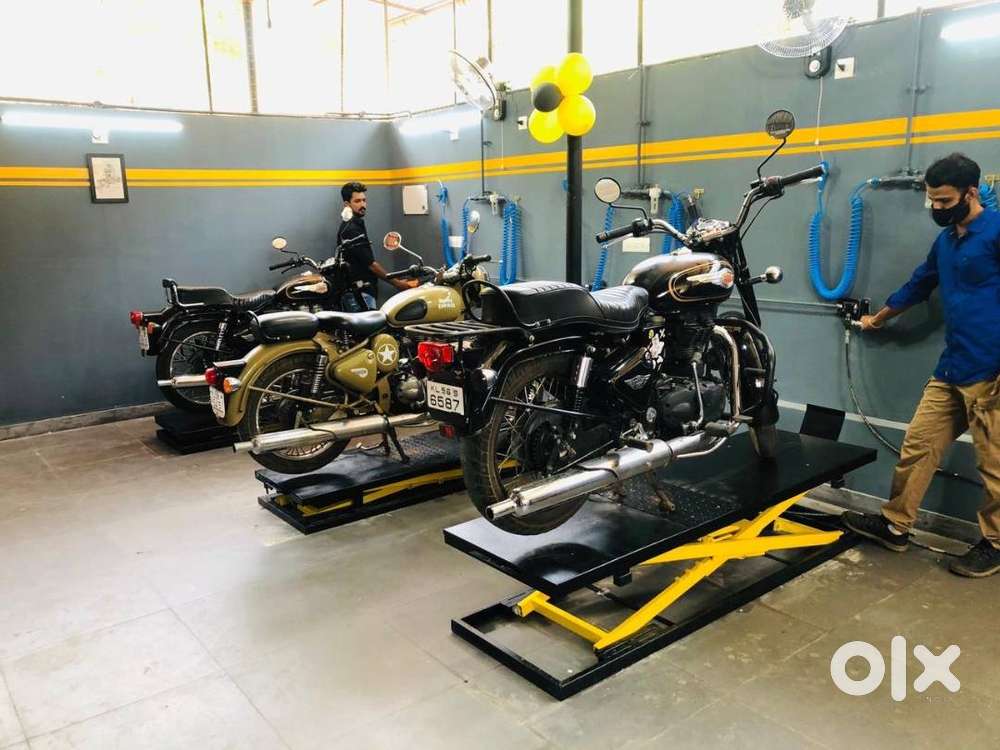 2 - Wheeler mechanic