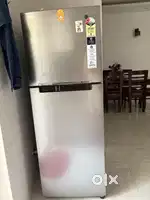 Pre loved 254ltr Double door fridge