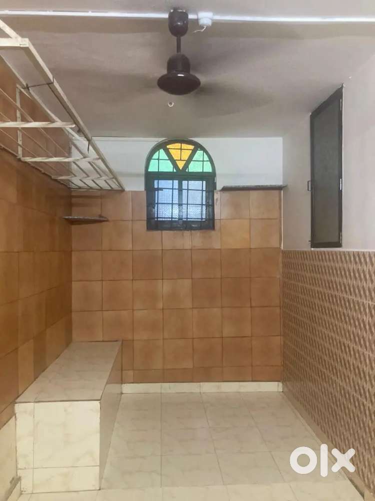 Available studio  flat for rent near electricity department Porvorim