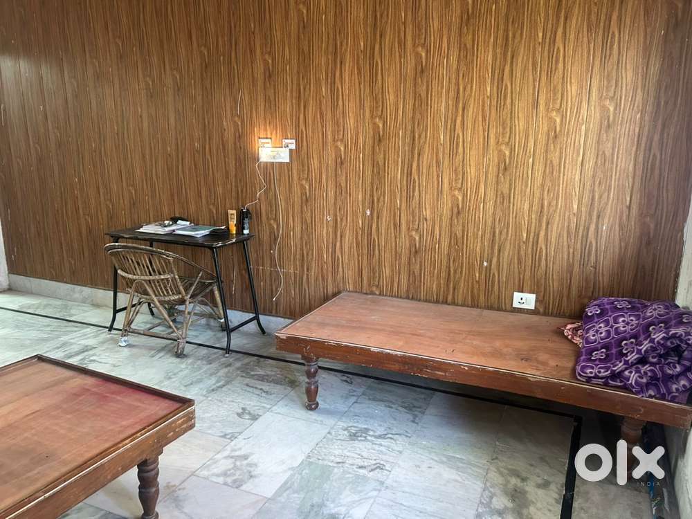 Room mate ninbuwala dehradun