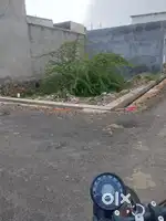 CORNER 30 FT  CC ROAD PLOT
