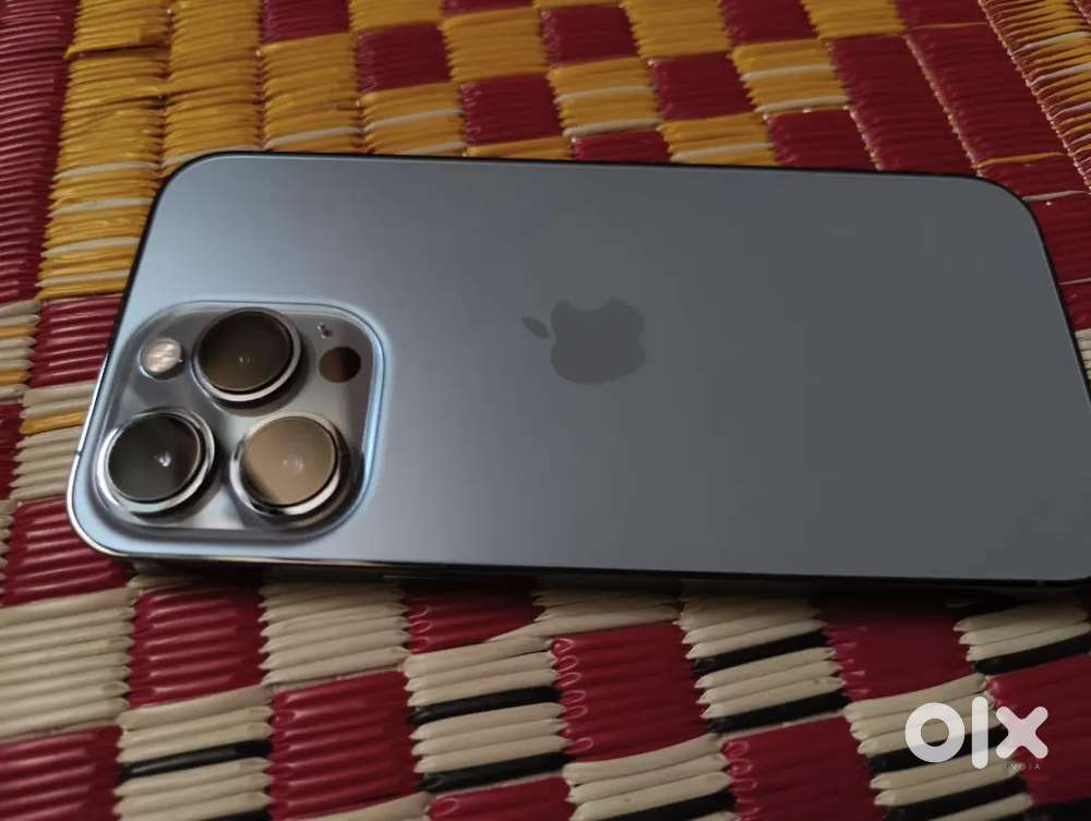 6/128 I phone 13 pro