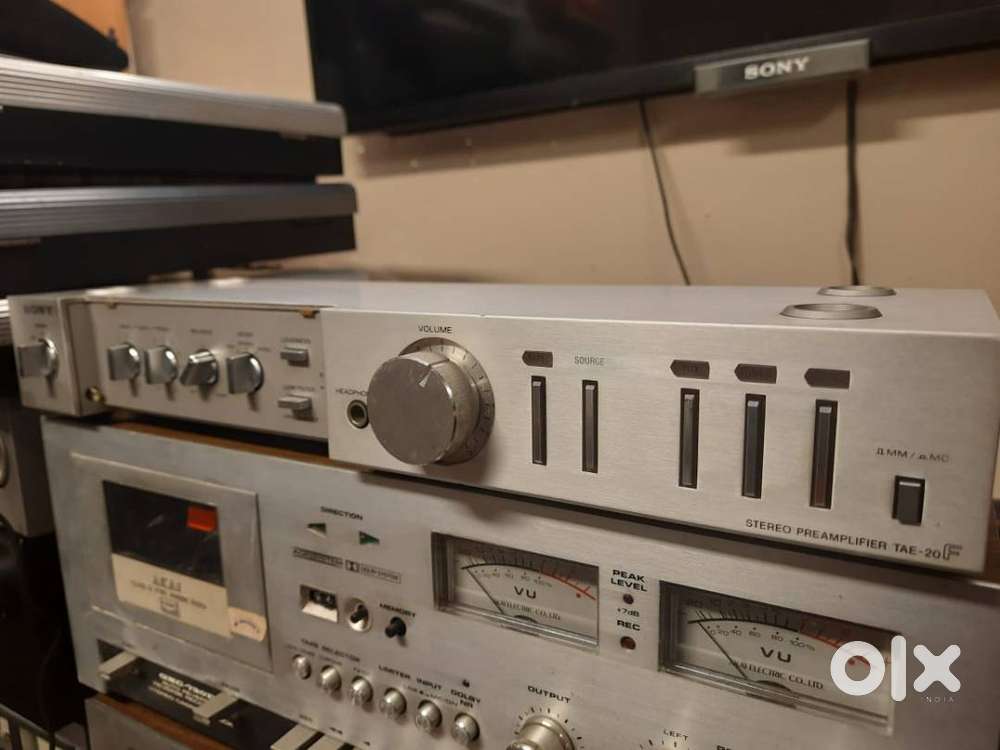 SONY FALCON TAE 20F  Stereo PRE-AMPLIFIER Amp