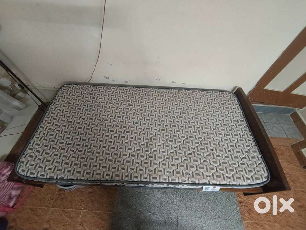 Sleepwell Mattress (Single 6'2) - Excellent Condition