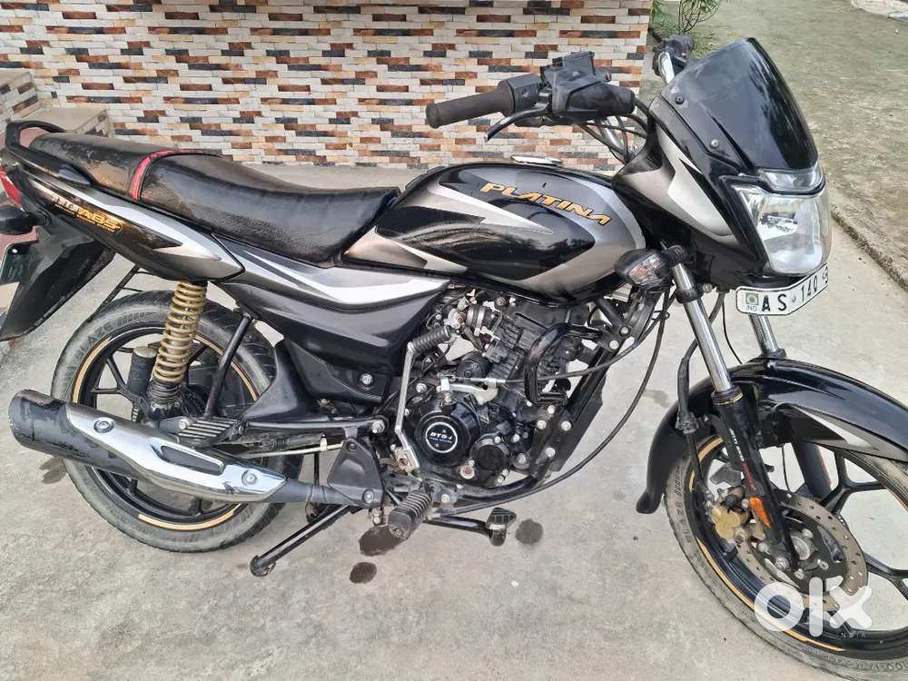 Bajaj 110 cc brand new condition only 22500 km riding