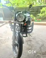 Royal Enfield Classic 500 Stealth Black(2018)