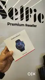 One plus watch 2
Brand new 
Not opened one
1year warranty 
Limited