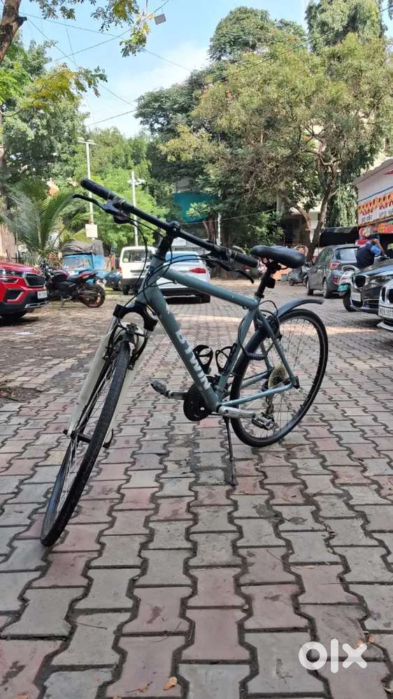 B-TWIN RIVERSIDE 500 CROSS TREKKING