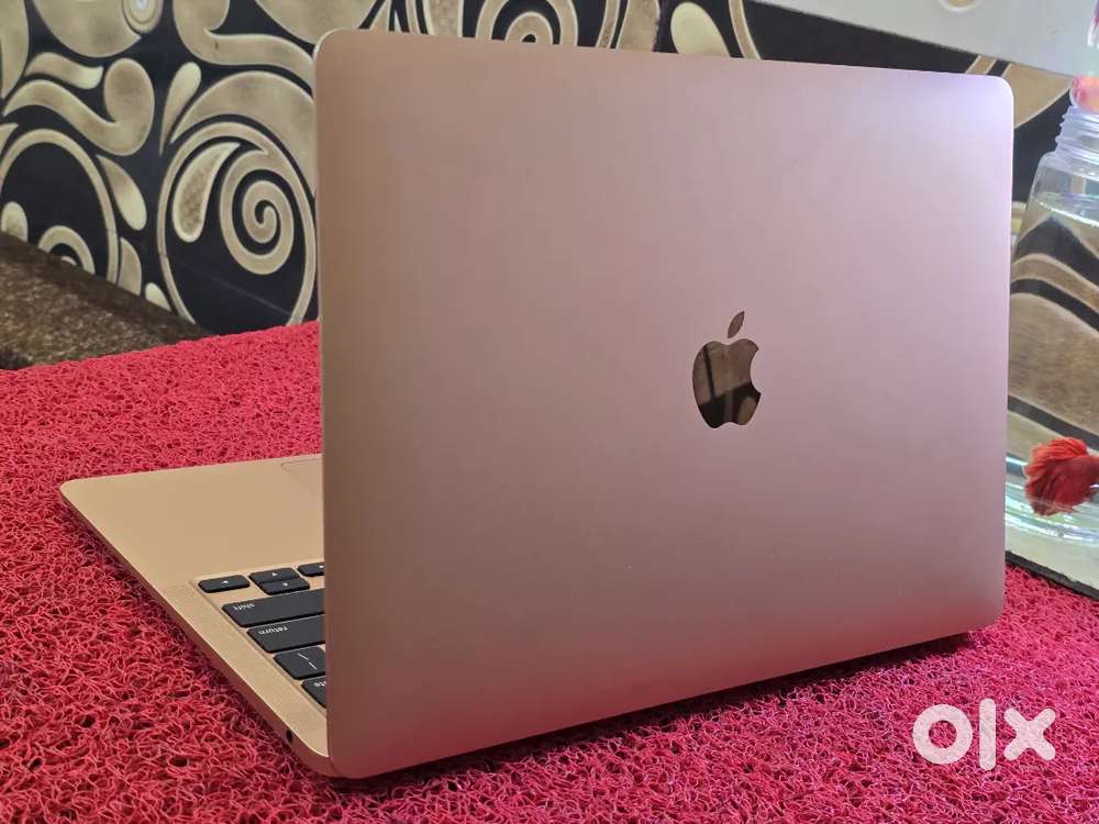 M1 Air Gold 2023  Apple Macbook 8gb 256gb SSD 13inch Retina Touch iD