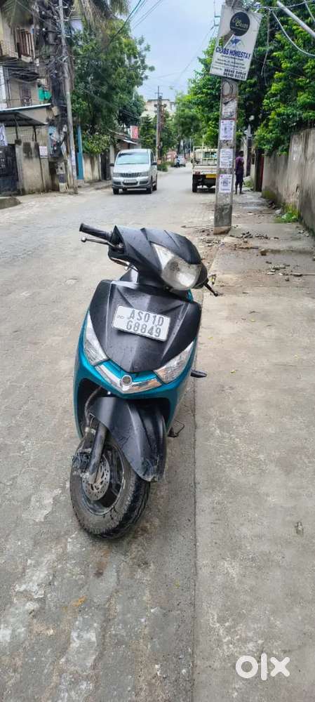 Alpha cynus yamaha scooty good condition
