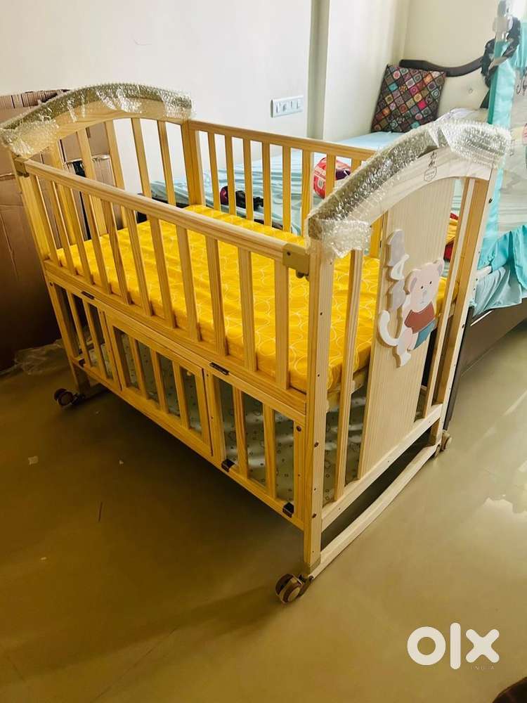 Baby crib multifunctional, Baby Cradle, convertible kids sofa