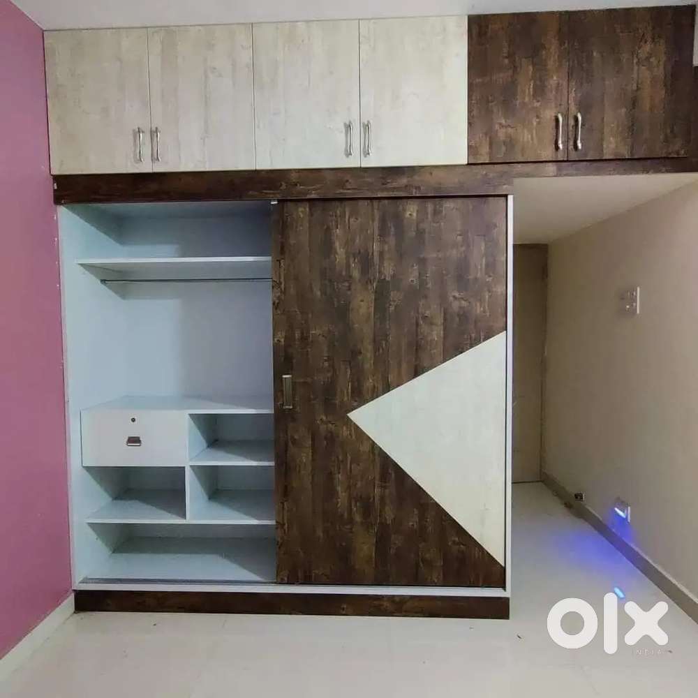 आपके फलेट में वुडन फर्नीचर ऐंड ओल वकॅ सोल्यूशन