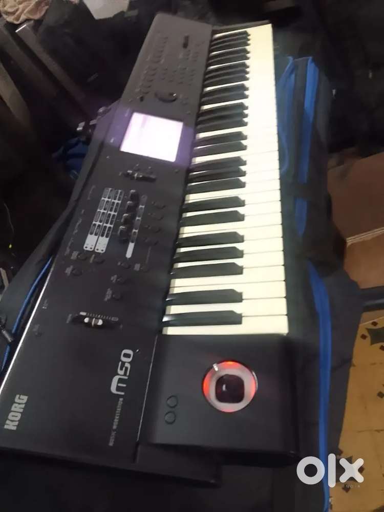 Korg M50 stnthesizer