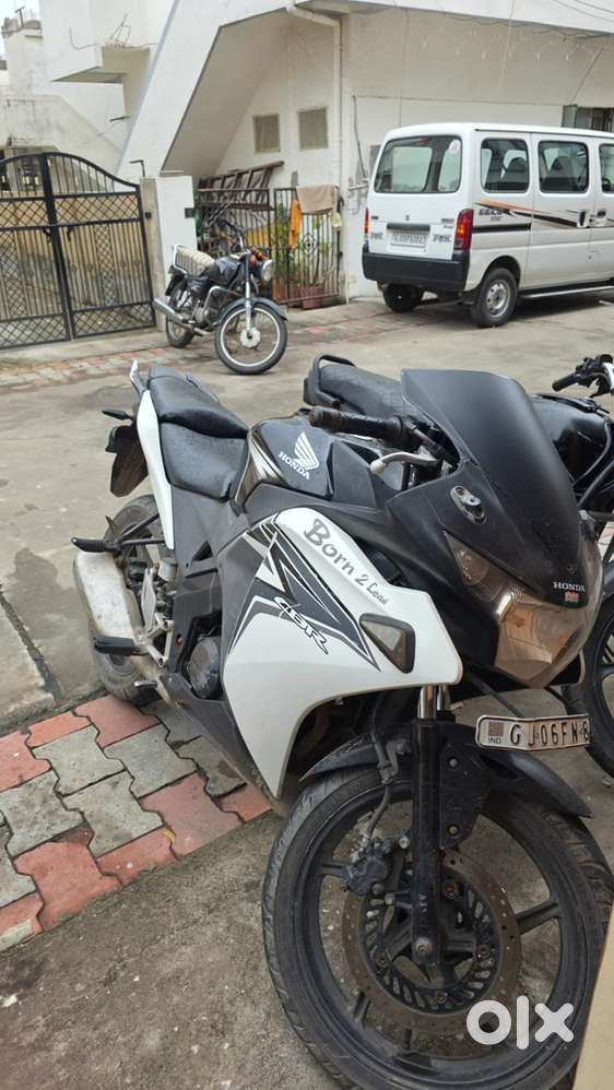 Honda cbr 150r