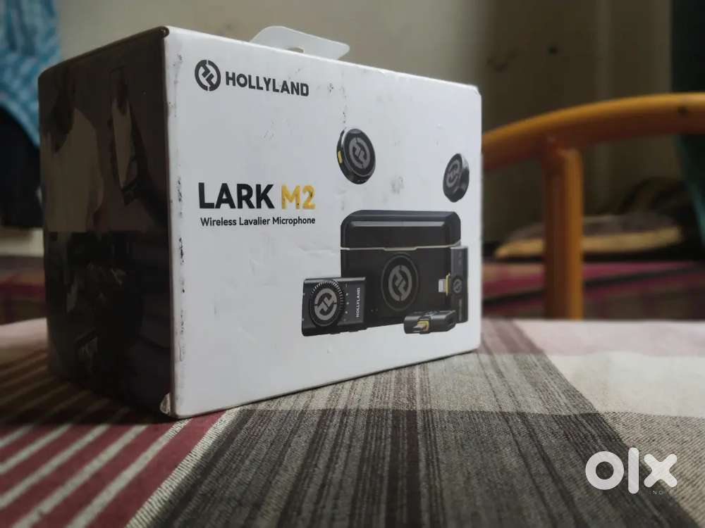 Unused Hollyland Lark M2 Wireless Microphone Black combo version