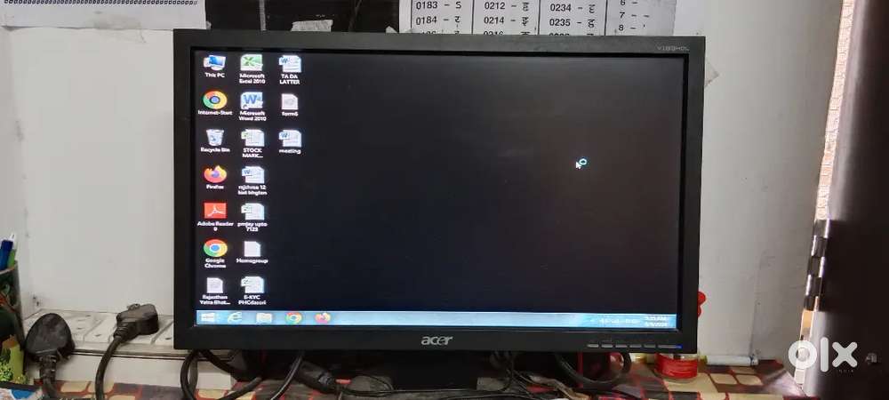 Led h sell krni h Acer ki 18.8 inch ki,,, ekdhm chalu condition me h