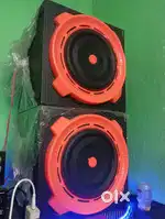 DJ setup and 4 speaker  and 1 amplifier