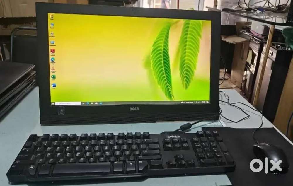Dell All in one intel R + 4GB RAM + 500GB HDD Windows 10 & keyboard