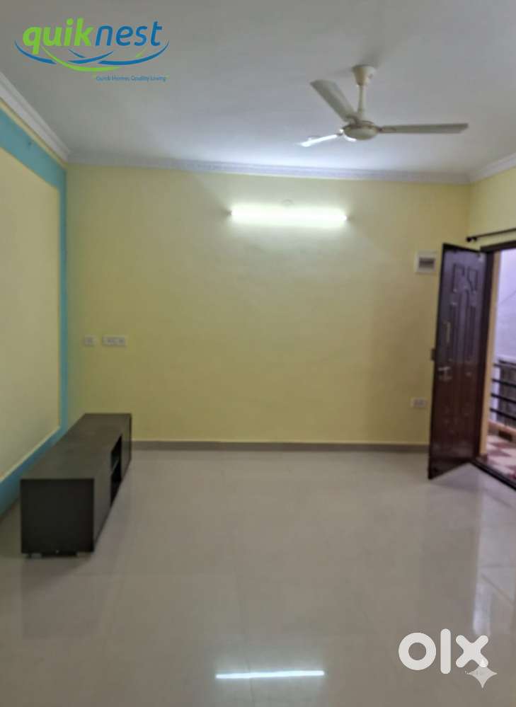 2 BHK Semi-Furnished Apartment for Lease in Kodigehalli – East Facing